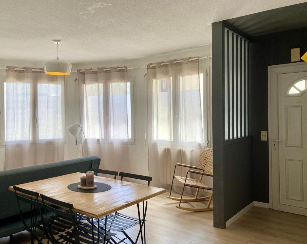 Le COSY HYPERCENTRE MONT D'HOME FIBRE Exterior foto